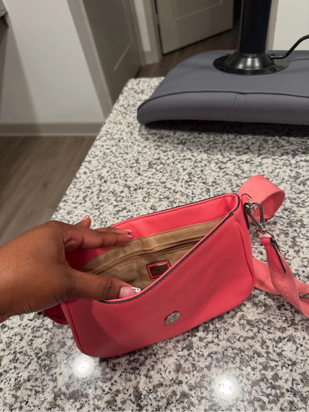 Guess crossbody bag